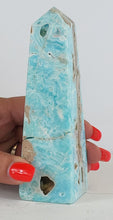 Load image into Gallery viewer, Aragonite Gemstone Tower
