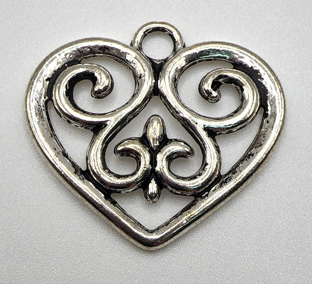 Decorative Open Filigree Heart Pendant